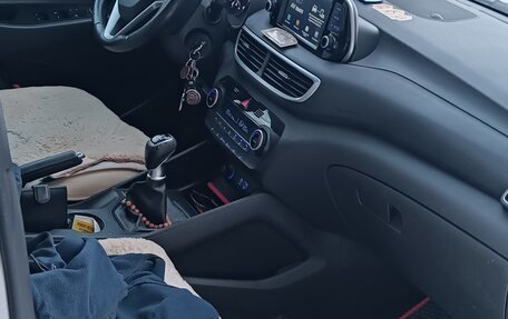 Hyundai Tucson III, 2018 год, 2 150 000 рублей, 23 фотография