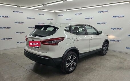 Nissan Qashqai, 2021 год, 2 340 000 рублей, 3 фотография
