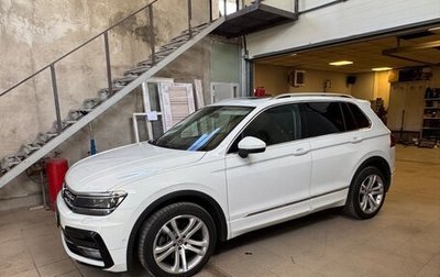 Volkswagen Tiguan II, 2018 год, 3 200 000 рублей, 1 фотография