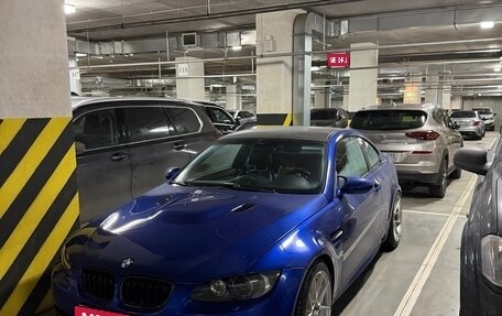 BMW M3, 2009 год, 2 300 000 рублей, 1 фотография