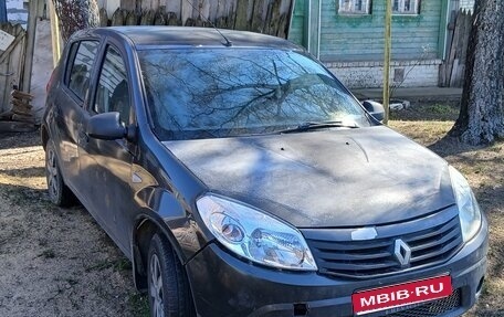 Renault Logan I, 2010 год, 285 000 рублей, 1 фотография