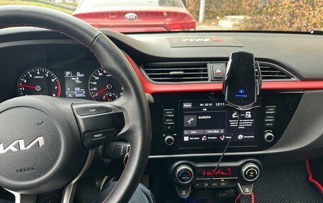 KIA Rio IV, 2021 год, 1 800 000 рублей, 12 фотография