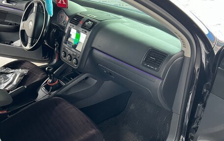 Volkswagen Golf V, 2008 год, 800 000 рублей, 11 фотография