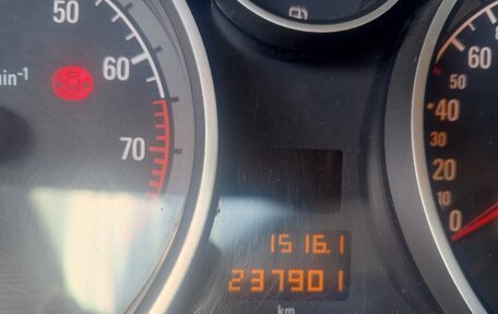 Opel Astra J, 2010 год, 680 000 рублей, 8 фотография