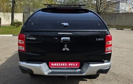 Mitsubishi L200 IV рестайлинг, 2018 год, 2 700 000 рублей, 10 фотография