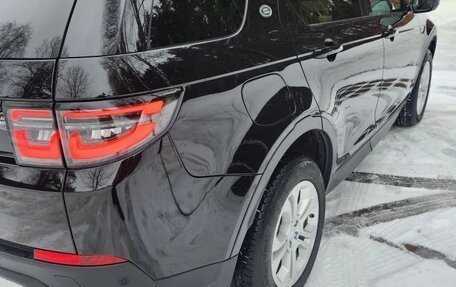 Land Rover Discovery Sport I рестайлинг, 2019 год, 3 700 000 рублей, 4 фотография