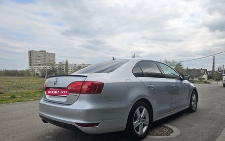 Volkswagen Jetta VI, 2013 год, 1 240 000 рублей, 8 фотография