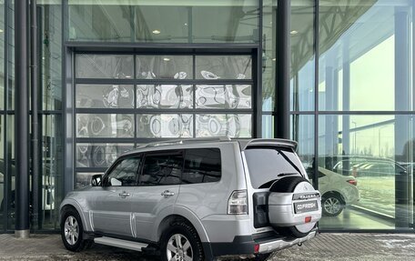 Mitsubishi Pajero IV, 2007 год, 1 590 000 рублей, 3 фотография