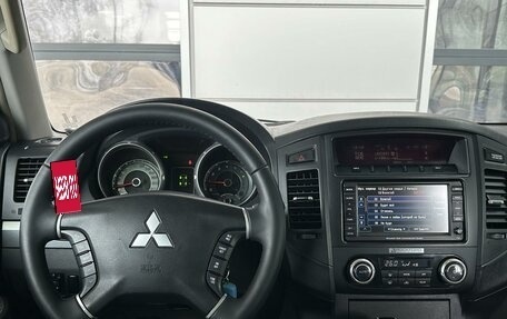 Mitsubishi Pajero IV, 2007 год, 1 590 000 рублей, 11 фотография