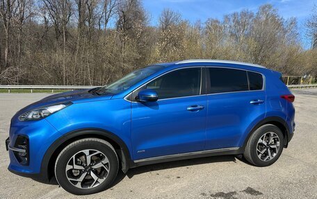 KIA Sportage IV рестайлинг, 2020 год, 2 700 000 рублей, 4 фотография