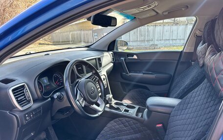 KIA Sportage IV рестайлинг, 2020 год, 2 700 000 рублей, 16 фотография