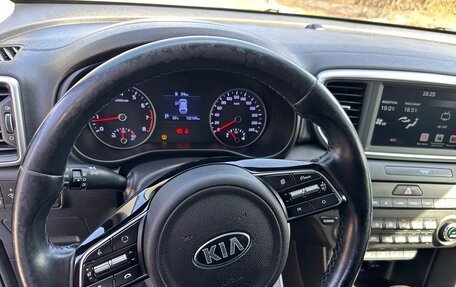 KIA Sportage IV рестайлинг, 2020 год, 2 700 000 рублей, 14 фотография