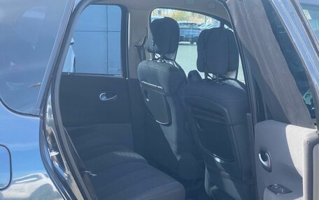 Renault Scenic III, 2008 год, 450 000 рублей, 11 фотография