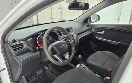 KIA Rio III рестайлинг, 2013 год, 949 000 рублей, 10 фотография
