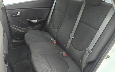 KIA Rio III рестайлинг, 2013 год, 949 000 рублей, 14 фотография