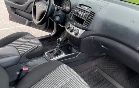 Hyundai Elantra IV, 2010 год, 680 000 рублей, 24 фотография