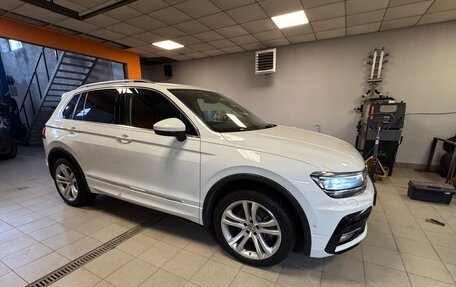 Volkswagen Tiguan II, 2018 год, 3 200 000 рублей, 8 фотография
