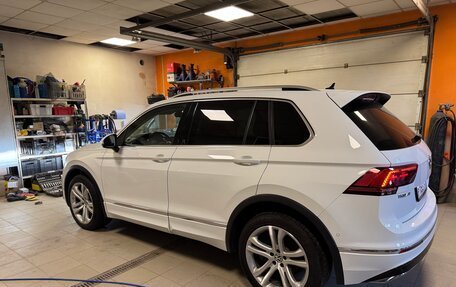 Volkswagen Tiguan II, 2018 год, 3 200 000 рублей, 7 фотография