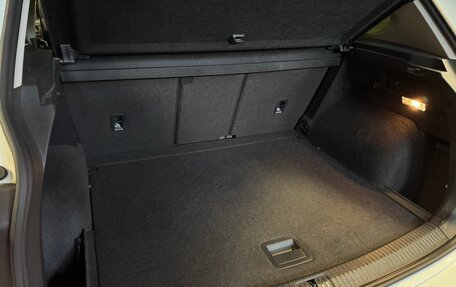 Volkswagen Tiguan II, 2018 год, 3 200 000 рублей, 11 фотография