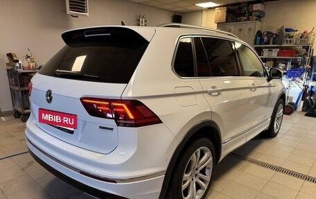 Volkswagen Tiguan II, 2018 год, 3 200 000 рублей, 10 фотография