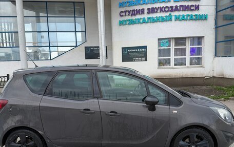 Opel Meriva, 2013 год, 650 000 рублей, 3 фотография