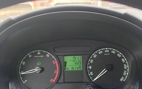 Skoda Fabia II, 2008 год, 260 000 рублей, 3 фотография