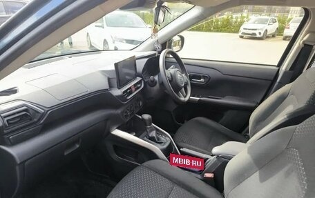 Toyota Raize I, 2019 год, 1 590 000 рублей, 13 фотография