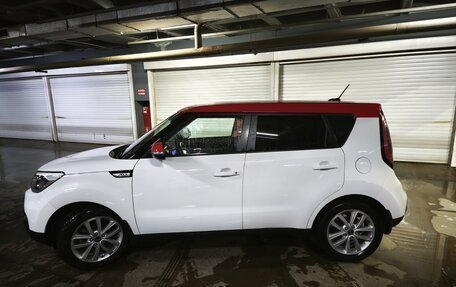 KIA Soul II рестайлинг, 2018 год, 1 569 000 рублей, 8 фотография