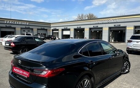 Toyota Camry, 2025 год, 3 900 000 рублей, 5 фотография