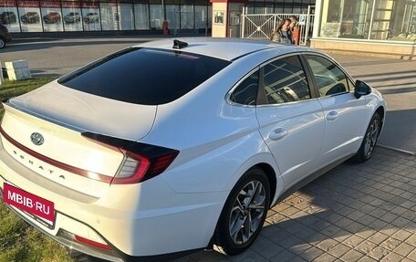 Hyundai Sonata VIII, 2021 год, 2 100 000 рублей, 3 фотография