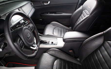 KIA Optima IV, 2018 год, 2 299 000 рублей, 18 фотография