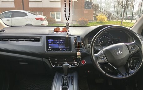 Honda Vezel, 2019 год, 2 150 000 рублей, 4 фотография