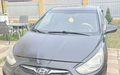 Hyundai Solaris II рестайлинг, 2013 год, 445 000 рублей, 6 фотография