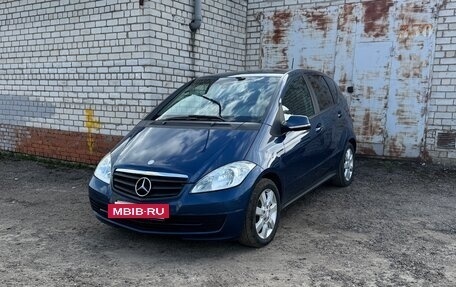 Mercedes-Benz A-Класс, 2011 год, 790 000 рублей, 4 фотография