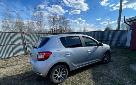 Renault Sandero II рестайлинг, 2016 год, 699 000 рублей, 5 фотография