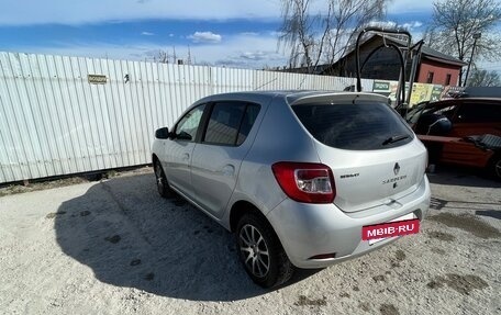 Renault Sandero II рестайлинг, 2016 год, 699 000 рублей, 6 фотография