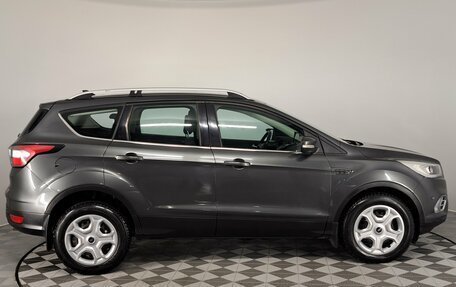 Ford Kuga III, 2018 год, 2 050 000 рублей, 5 фотография