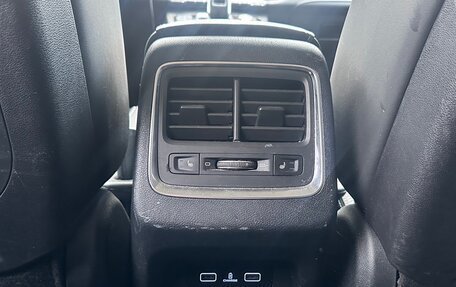 Geely Atlas, 2022 год, 1 650 000 рублей, 6 фотография