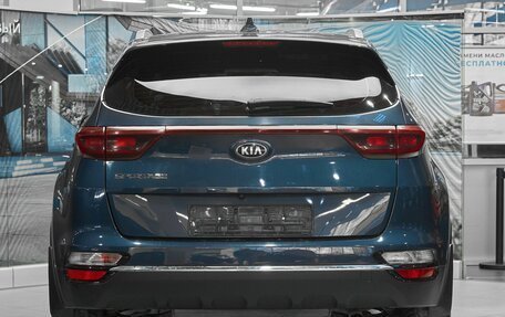 KIA Sportage IV рестайлинг, 2021 год, 1 750 000 рублей, 5 фотография