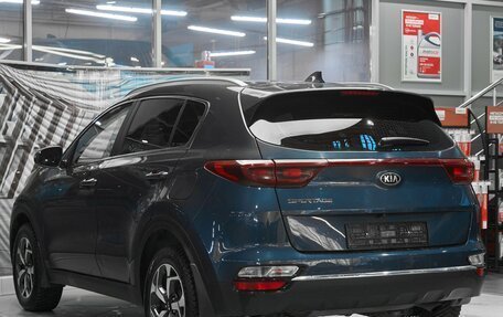 KIA Sportage IV рестайлинг, 2021 год, 1 750 000 рублей, 4 фотография