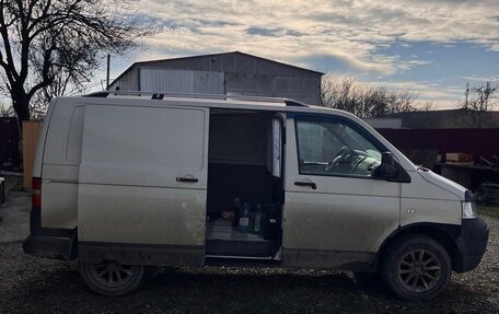 Volkswagen Transporter T5 рестайлинг, 2008 год, 1 050 000 рублей, 4 фотография