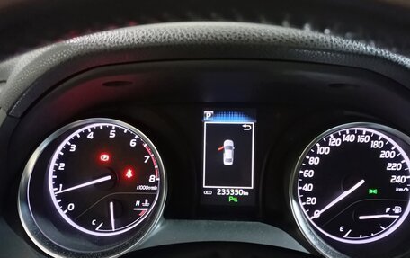 Toyota Camry, 2018 год, 2 150 000 рублей, 2 фотография