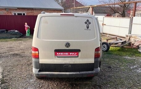 Volkswagen Transporter T5 рестайлинг, 2008 год, 1 050 000 рублей, 2 фотография