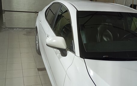 Toyota Camry, 2018 год, 2 150 000 рублей, 10 фотография