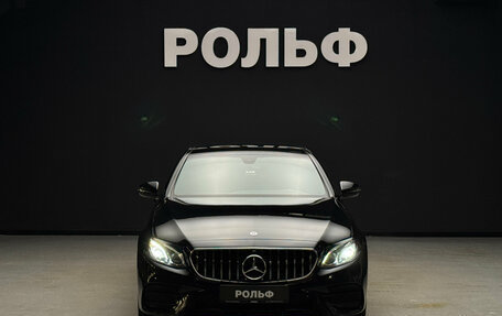 Mercedes-Benz E-Класс, 2019 год, 3 850 000 рублей, 2 фотография