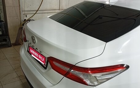 Toyota Camry, 2018 год, 2 150 000 рублей, 9 фотография