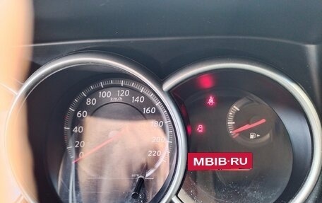 Nissan Tiida, 2013 год, 650 000 рублей, 2 фотография