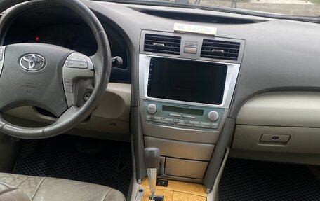 Toyota Camry, 2007 год, 830 000 рублей, 4 фотография