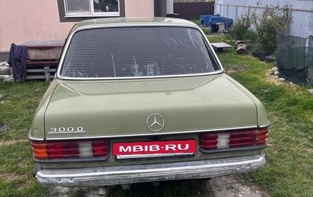 Mercedes-Benz W123, 1981 год, 630 000 рублей, 15 фотография
