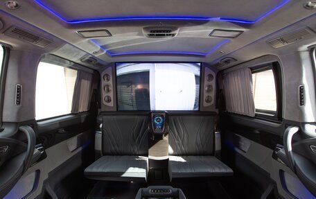 Mercedes-Benz V-Класс, 2024 год, 23 500 000 рублей, 12 фотография